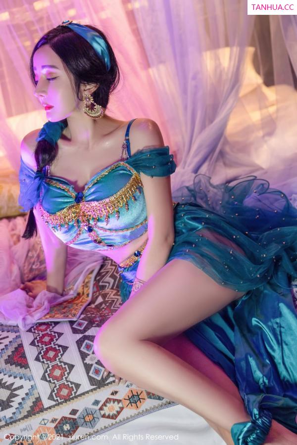 允薾  [XiuRen秀人网]高清写真图 2021.11.19 No.4243 允薾第20张图片